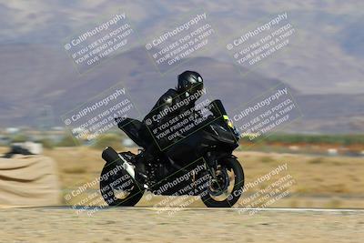 media/May-15-2022-SoCal Trackdays (Sun) [[33a09aef31]]/Back Straight Speed Shots (835am)/